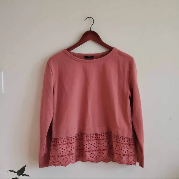 J. Crew Eyelet Lace Trimmed Scoop Neck Sweatshirt Size Small - Picture 2 of 7